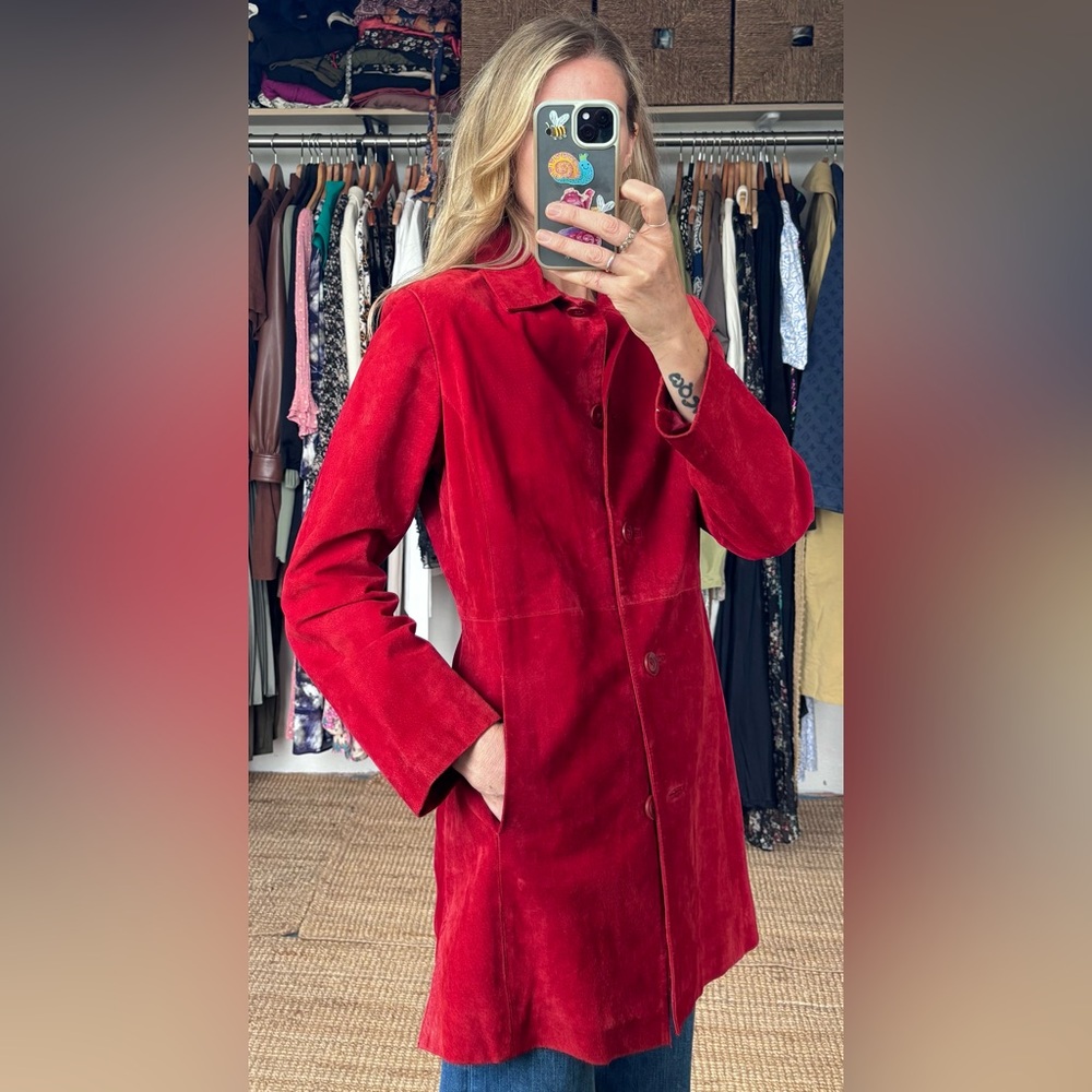 Vintage Cherokee 100% Suede Leather Red Collared Long Sleeve Button Jacket Coat - Picture 4 of 14